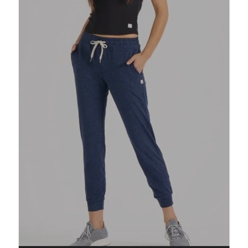 Vuori Performance Joggers Azure Heather Blue XS VW303-L Slim Fit Pants